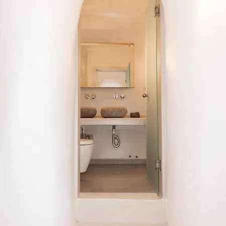Aperto - Adults Only 3* Fira (Santorini)