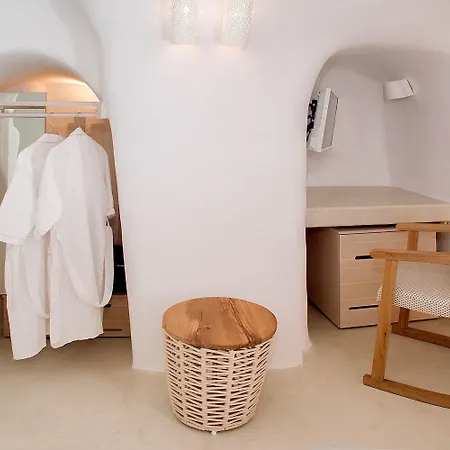 Aperto - Adults Only Fira (Santorini)