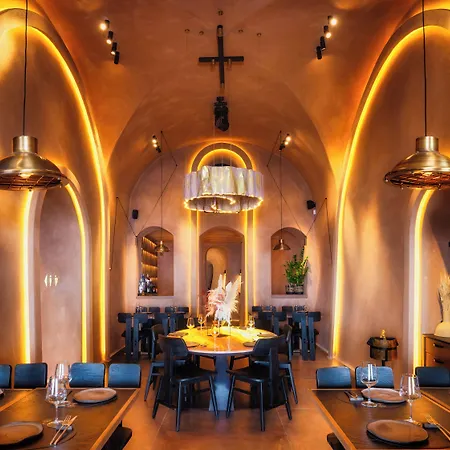 فندق Athina Aperto (adults Only) 3*