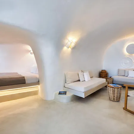 Athina Aperto (adults Only) ثيرا