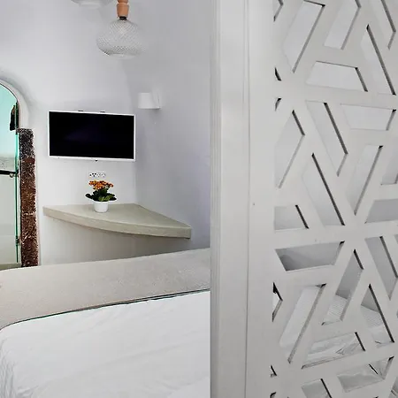 Aperto - Adults Only Fira (Santorini)