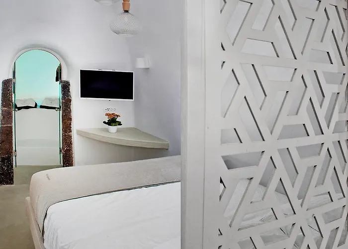 Aperto - Adults Only Fira (Santorini)