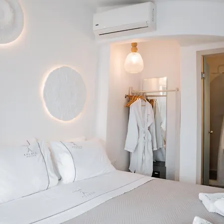 Aperto - Adults Only 3* Fira (Santorini)