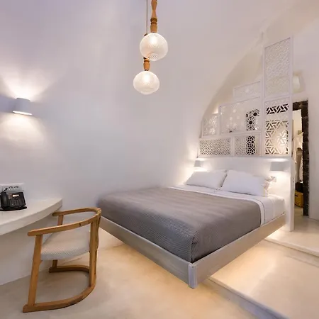 Athina Aperto (adults Only)