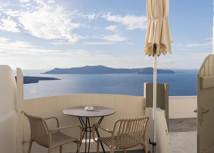 Athina Aperto (adults Only)