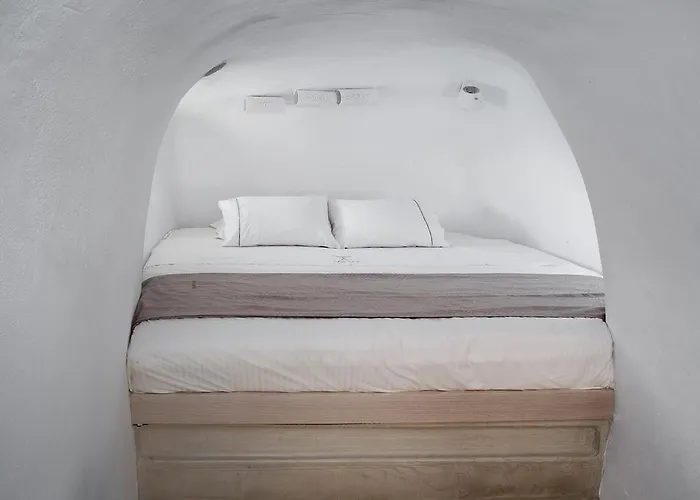 アペルト スイーツ 大人専用 ホテル 3*